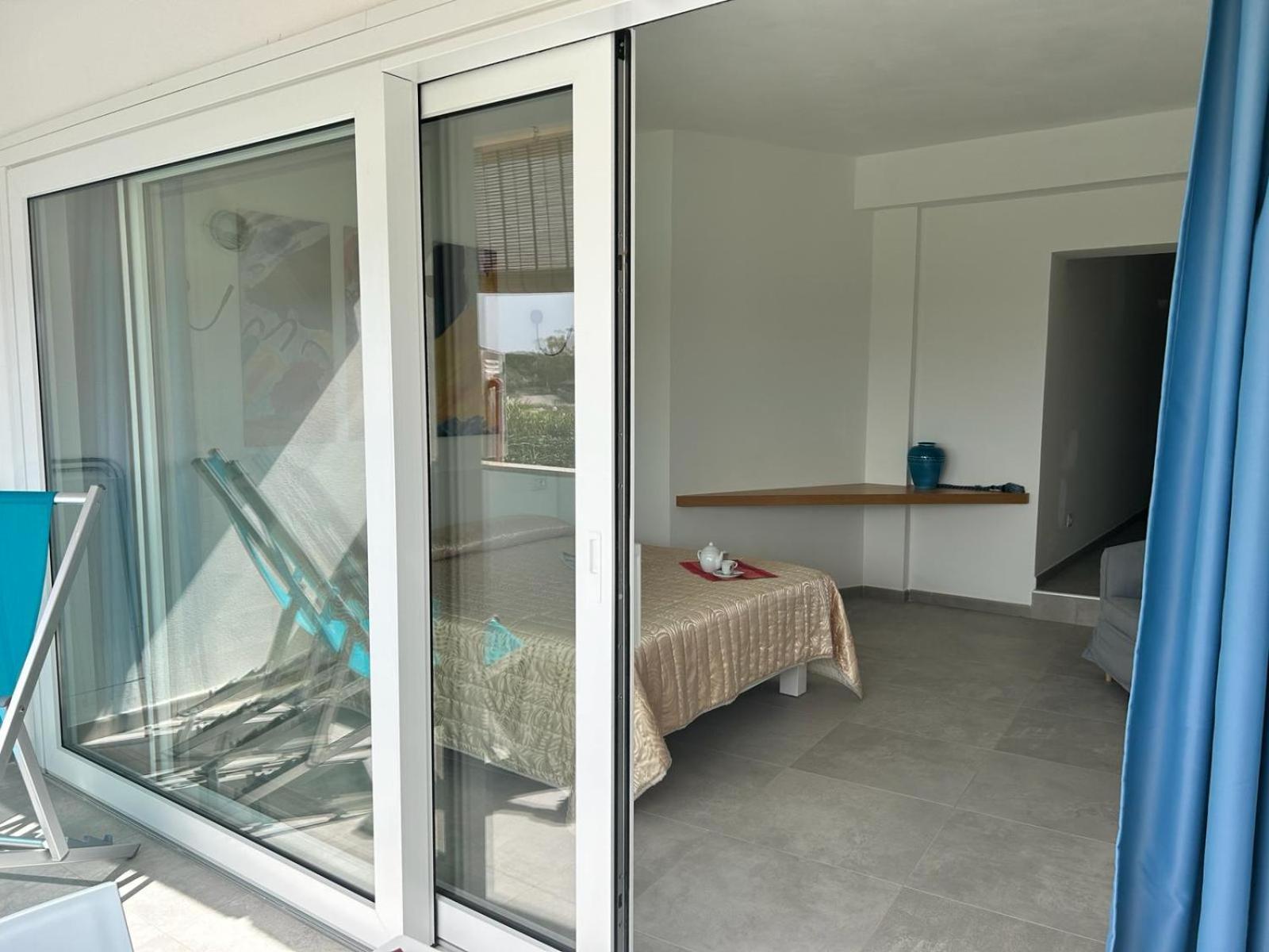 Maksim Food Drink Rooms Golfo Aranci Bagian luar foto