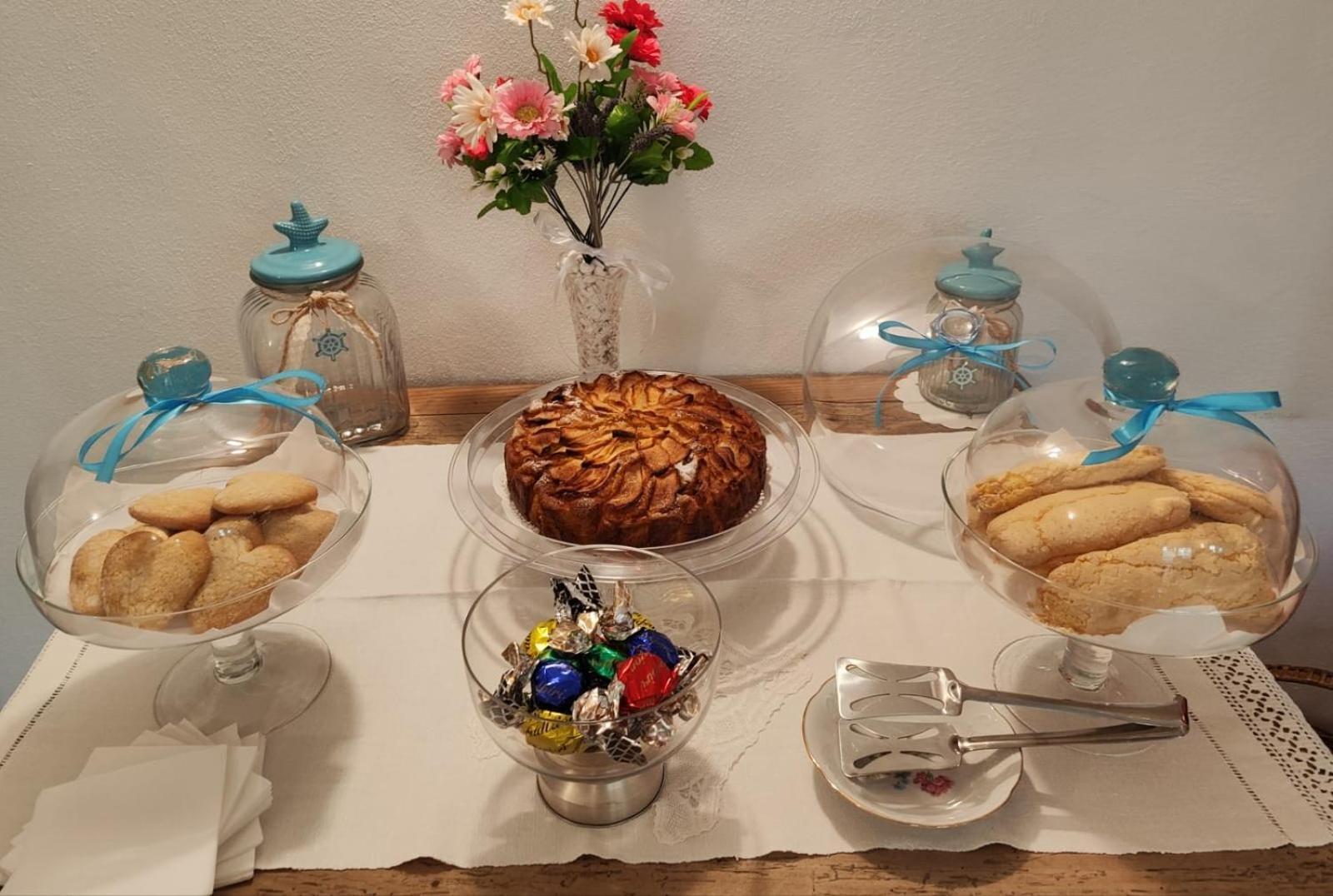 Maksim Food Drink Rooms Golfo Aranci Bagian luar foto