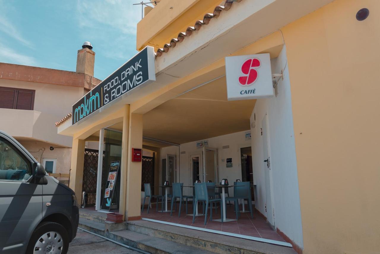 Maksim Food Drink Rooms Golfo Aranci Bagian luar foto