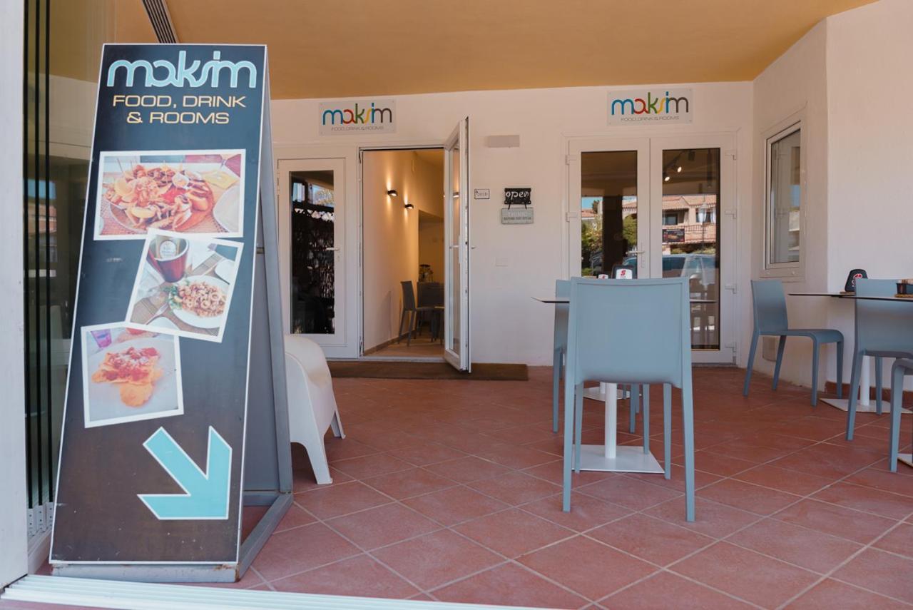 Maksim Food Drink Rooms Golfo Aranci Bagian luar foto