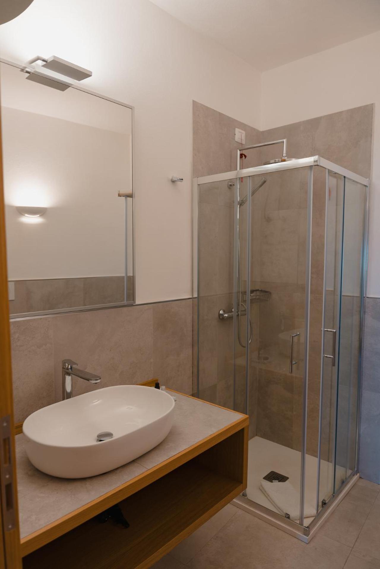 Maksim Food Drink Rooms Golfo Aranci Bagian luar foto